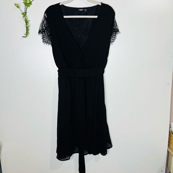 SHEIN Curve Black Wrap Dress Lace Cap Sleeves - Picture 1 of 11